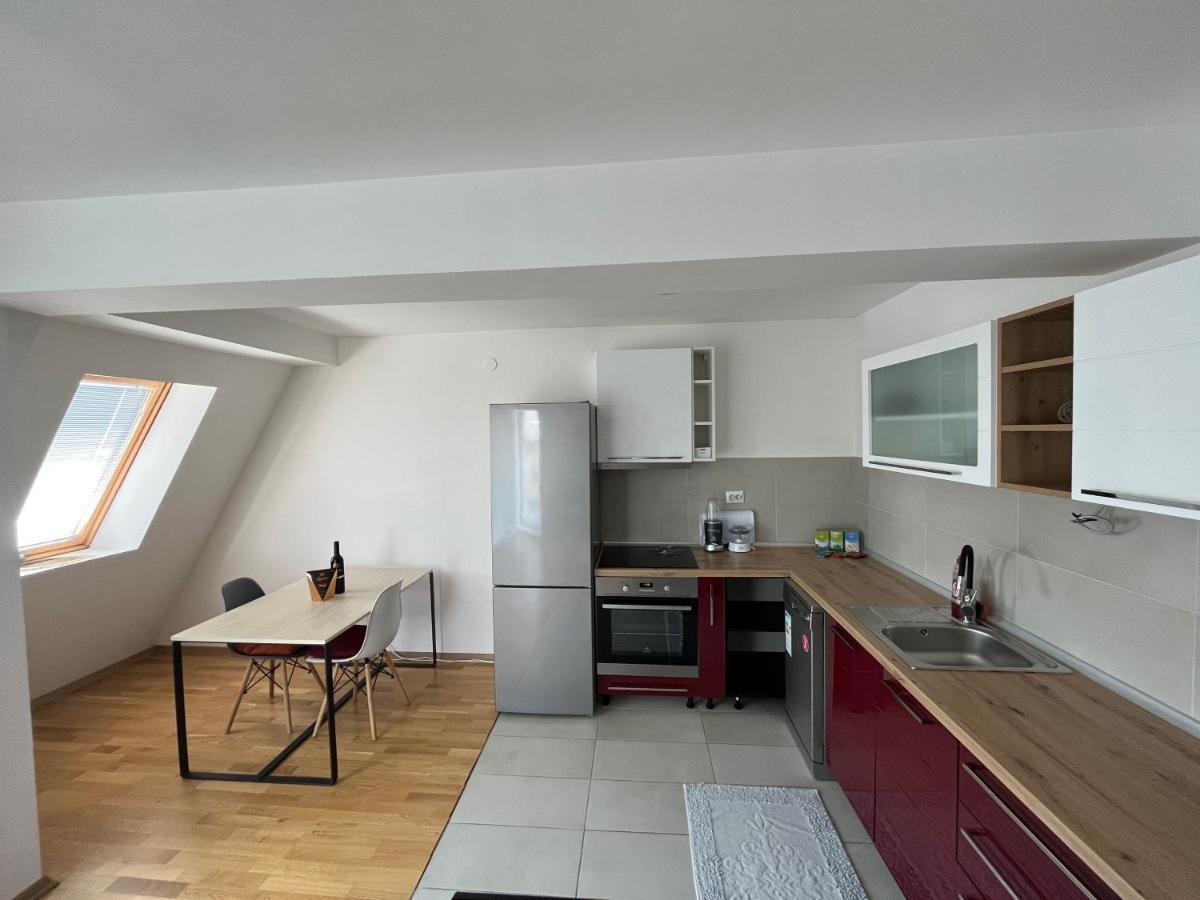Amazing View-Centrally Located-Brand New Skopje Bagian luar foto